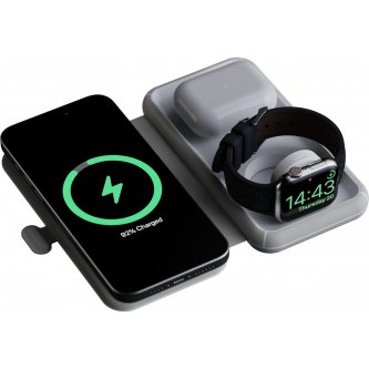 Xtorm 3-in-1 foldable wireless travel charger