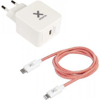 Xtorm PD Power Adapter and Lightning Cable