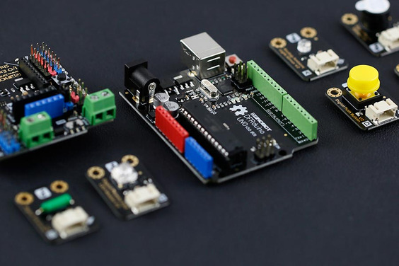 Kit de démarrage Arduino pour débutants par DFRobot
